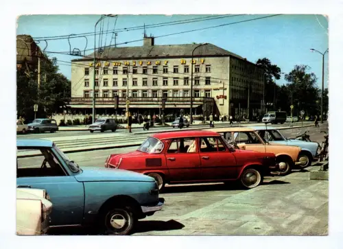 Foto Ak Karl Marx Stadt Interhotel Chemnitzer Hof 1969 Trabant Wartburg DDR Auto