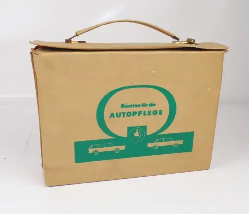 Koffer Bürsten für die Autopflege DDR Oldtimer Trabant Wartburg Vintage