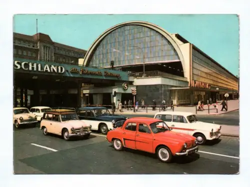 Foto Ak 1968 Berlin Bahnhof Alexanderplatz alte Autos DDR