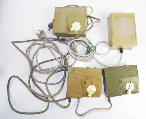 Alte Trafo 4 Stück DDR Bastlerware Ersatzteilspender