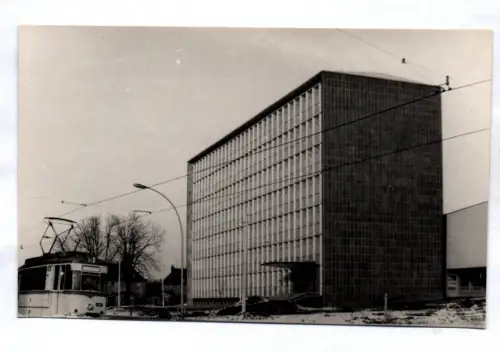 Foto Karl Marx Stadt Chemnitz Gebäude Straßenbahn um 1960 DDR