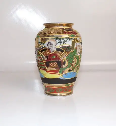 Kleine Porzellan Vase Asiatika Made in Japan 9 cm Vintage Deko