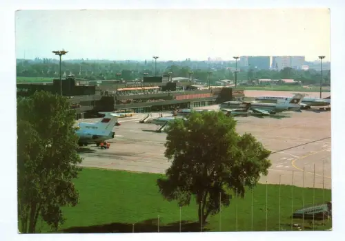Foto Ak Interflug 1983 Flughafen Berlin Schönefeld