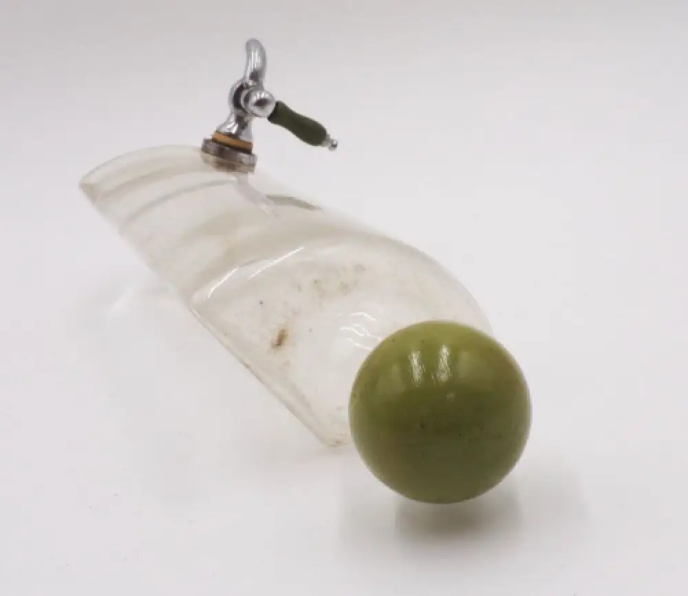 Alte Spender Haarwasser Frisör Barbier Glas 3 Stück Deko 5