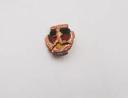 Abzeichen Sportklassifizierung 1960 DDR bronze Anstecker