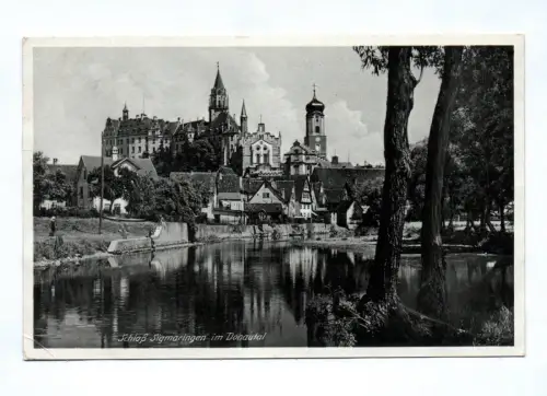 Ak Schloß Sigmaringen im Donautal
