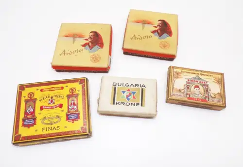 Lot alte Zigarettenschachteln Reklame Sammler