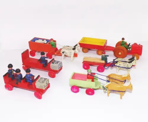 Alte Erzgebirge Kutschen Feuerwehr Traktor Spielwaren 