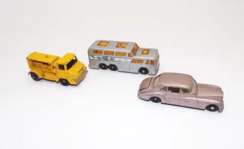 3 x Lesney Modellauto Matchbox Rolls Roys Phantom Thames Trader Greyhound Bus