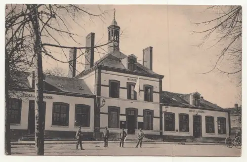Ak Pont-Faverger Mairie Frankreich Ecole des Filles Soldaten 1 Wk WW1 !
