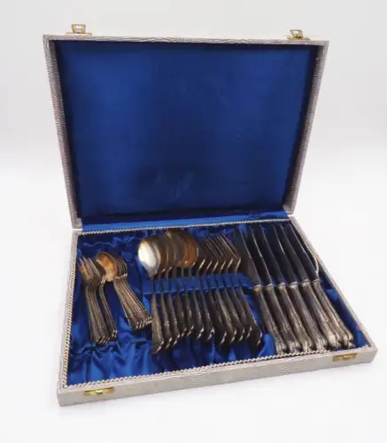 Altes Besteck 90er Auflage 30 Teile