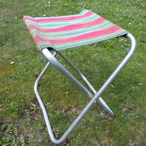 Alter DDR Campinghocker Klapphocker Anglerhocker faltbar Vintage Retro