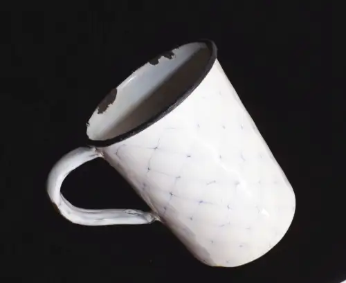 Alte Emaille Tasse Wabenmuster Netzdekor Blau Weiß Shabby Pflanzgefäß 