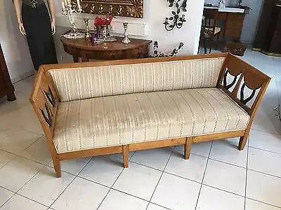 Traum Biedermeier  Diwan Couch Sofa Bett Authentikum Nussfurniert original A1715