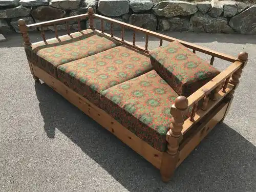 Große Zirbenholz Bettbank Bett Sofa Schlafbank W1783