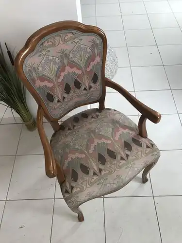 Hübscher Armlehnstuhl Stuhl Fauteuill Barockstil Küchensessel W1814