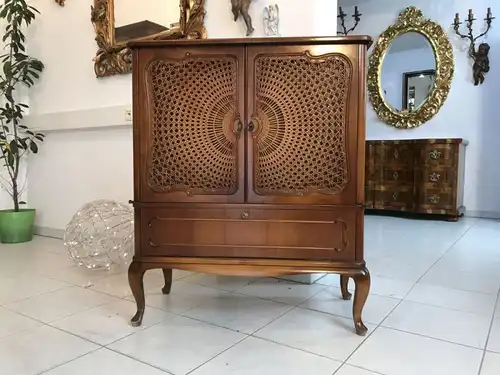 Chippendale Fernsehschrank Anrichte Rattanmoebel W1896