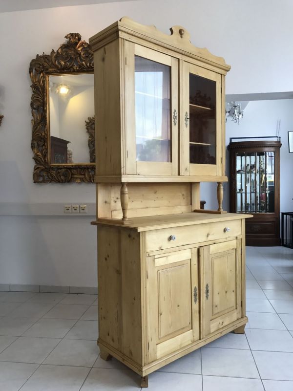 Alte Küchenschränke - The Ikea Table Tops