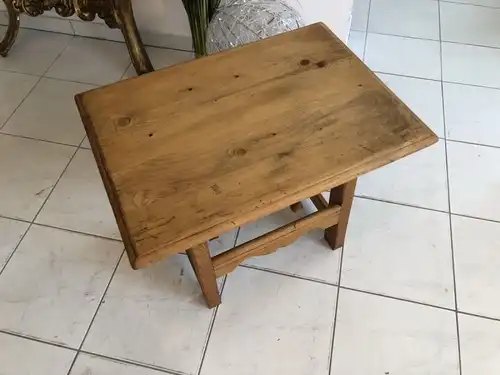 Hübsches Tischerl Tisch Landhausmöbel Naturholz X1989