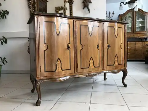 Hübsche geschweifte  Barockstil Anrichte Sideboard X1881