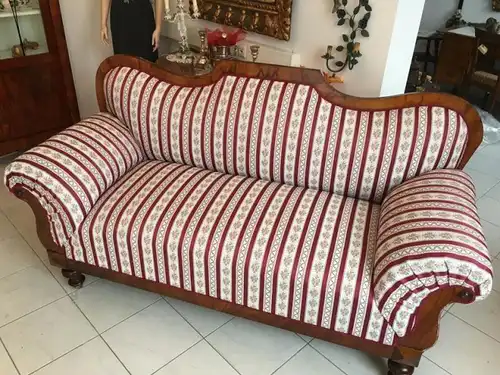 Traumhates restauriertes Biedermeier Sofa Nussholz A1644