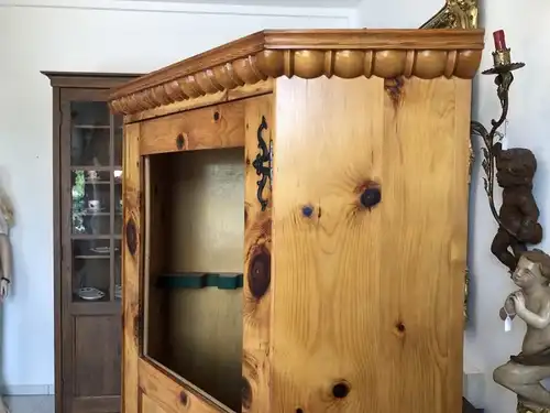 Zirbenholz Waffenschrank Eckschrank Jagdschrank X2339