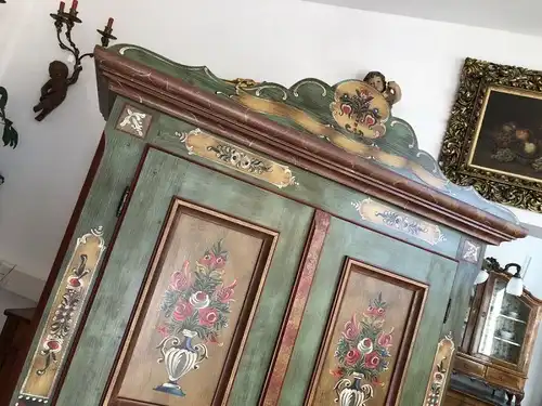 Voglauer Schrank Bauernschrank Anno 1800 Altgrün X2409