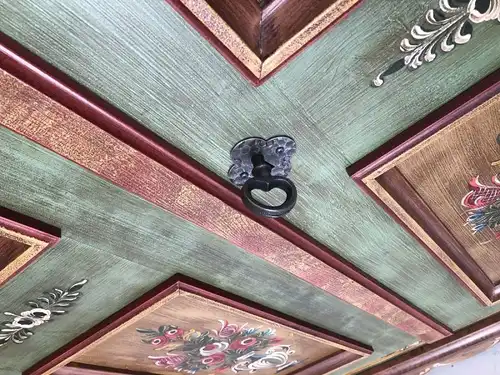 Voglauer Schrank Bauernschrank Anno 1800 Altgrün X2409