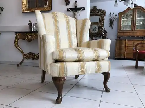 Biedermeier Fauteuil Armlehnstuhl Nussholz Prunkstuhl golden X1958