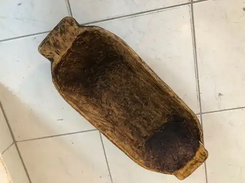 Uriger Teigtrog, Teigmolter, Holztrog, Holzschüssel, Holzschale X2663