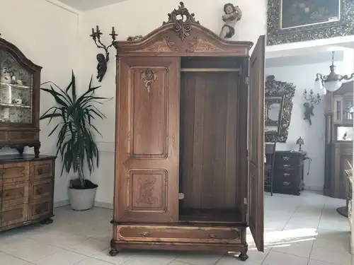 Pfeiferlbarock Kleiderschrank Dielenschrank Schrank Z1409