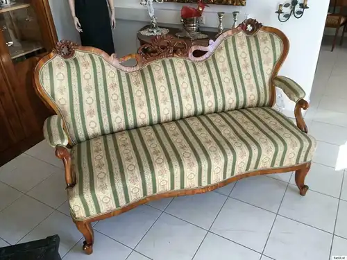 Gründerzeit Sofa Diwan Couch Liege Fledermaussofa A1381