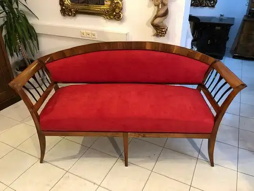 Originales restauriertes Biedermeier Sofa Nussholz X2686