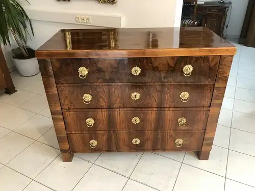 Restaurierte Biedermeier Kommode 4 Ladenkommode Nussholz Z1834