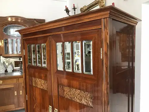 Traunmhafter Jugendstil Schrank Kleiderkasten Spiegelschrank Z1905