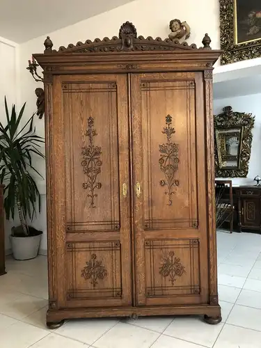 Originaler beschnitzter Gründerzeit Schrank Kleiderschrank Dielenschrank Z1794