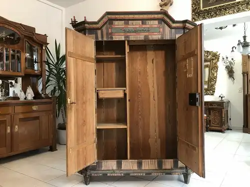 Originaler Biedermeier Bauernschrank aus Salzburg Kleiderschrank Z1925