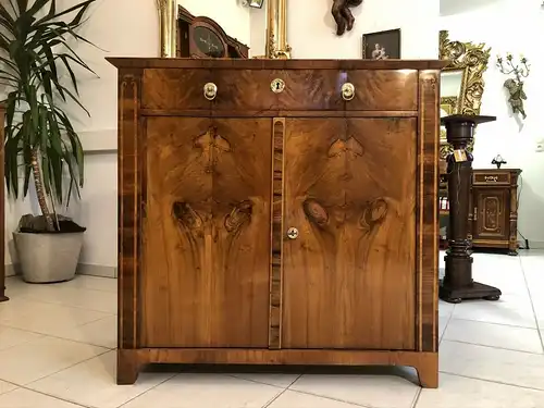 Restauriertes Biedermeier Trumeau Anrichte Kommode Z2167