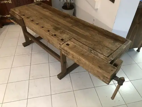 Urige massive Hobelbank,Werkbank Schreinertisch Werktisch E1100