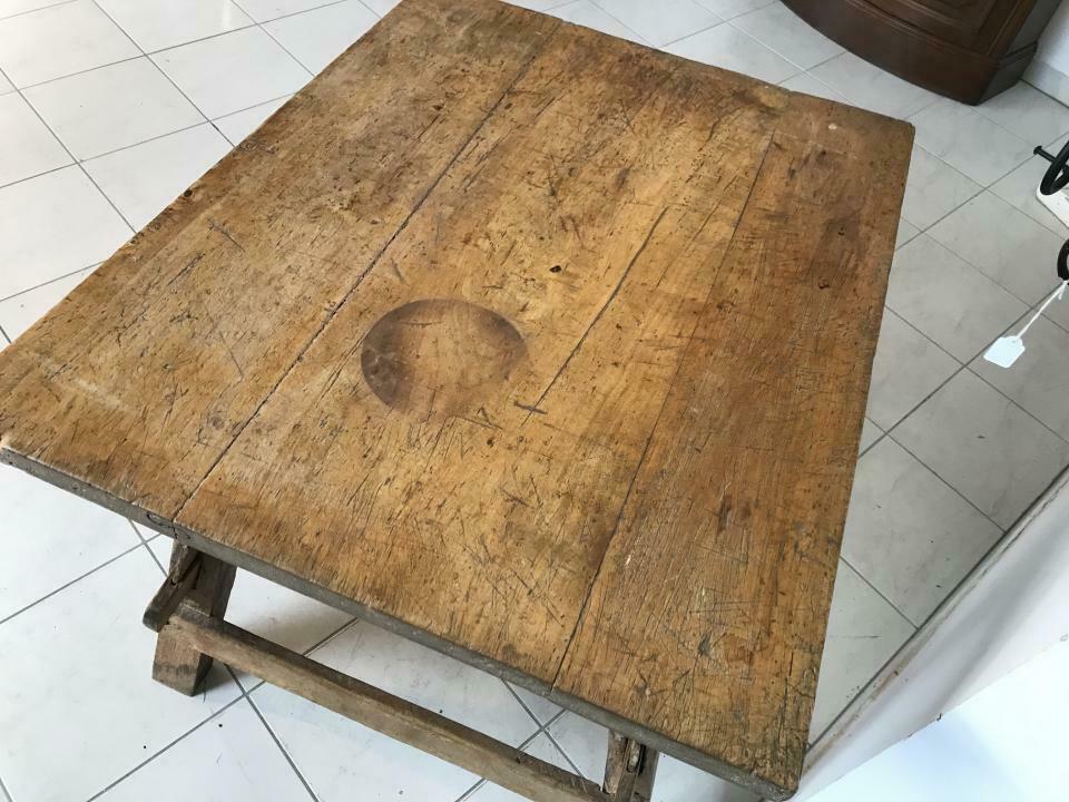 uriger Tiroler Schragltisch aus der Zeit um 1760 Rhöntisch uriger Tiroler Schragltisch aus der Zeit um 1760 Rhöntisch