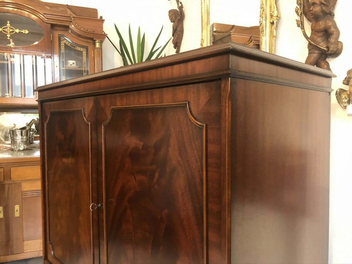 Der Artikel mit der oldthing-id 38223889 ist aktuell ausverkauft.