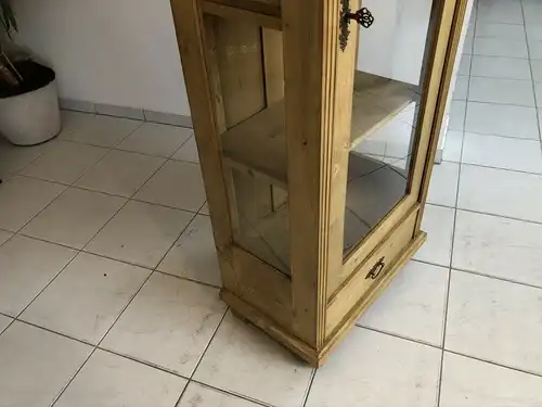 Schmaler Gründerzeit Vitrinenschrank Bücherschrank Vitrine Naturholz E1308