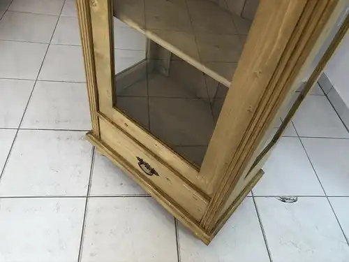 Schmaler Gründerzeit Vitrinenschrank Bücherschrank Vitrine Naturholz E1308