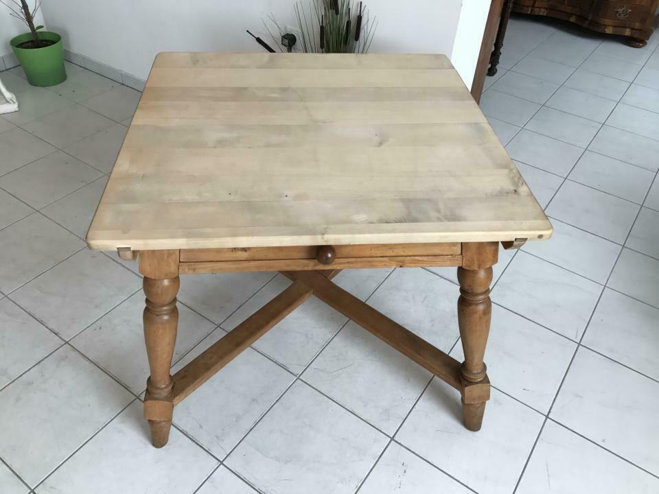 Uriger alter Bauerntisch Beistelltisch Küchentisch Tisch