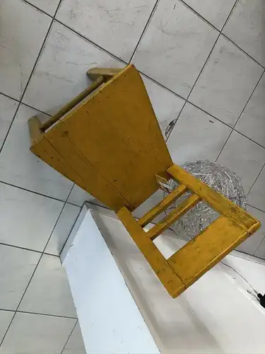 bunter alter Kindersessel Bauernsessel Sessel Stuhl Z2066