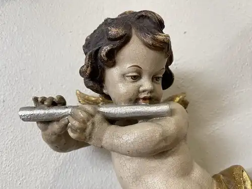 hübsche Engelsfigur Putto Holzfigur Holzschnitzerei i1704