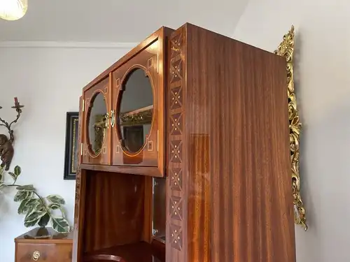 Sale Restaurierte Jugendstil Vitrine Turmkredenz B1272