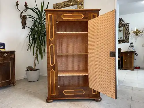 Kleiderschrank Kasten Kleiderkasten Barockstil  B1617