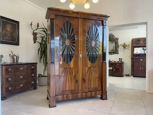 Sale Restaurierter Biedermeier Vitrine Bücherschrank B1699