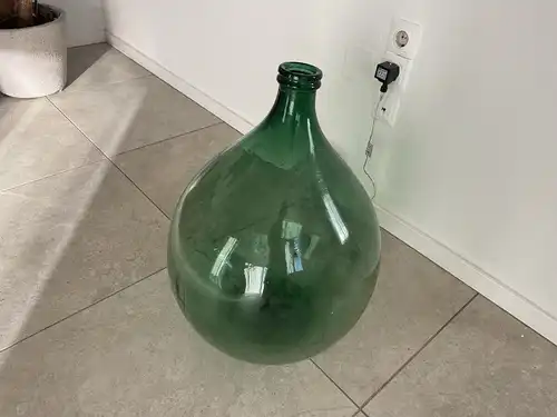 Alte Glasflasche Weinballon, mundgelasen, Ballonflasche B1703
